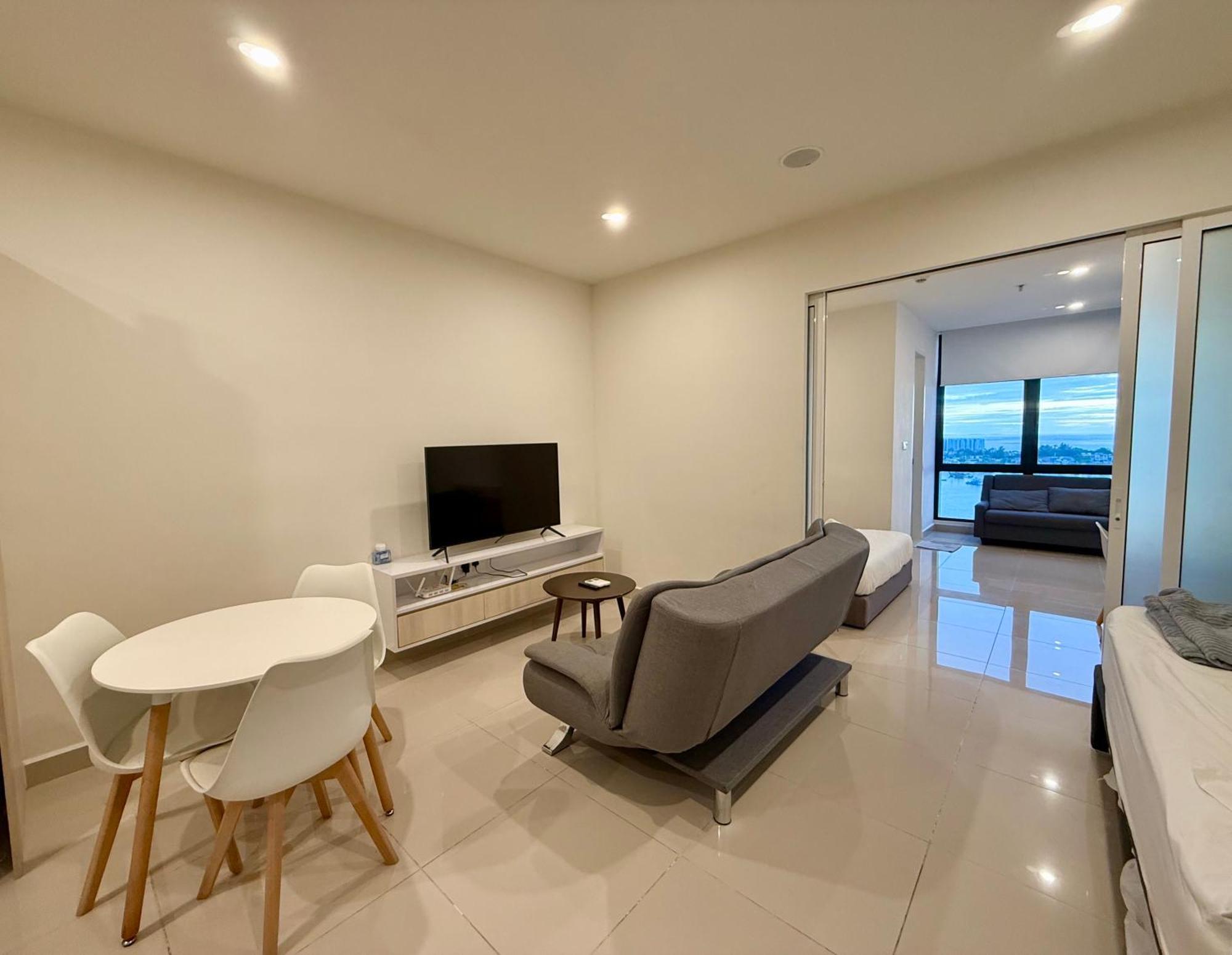 The Shore Executive Suites By Ys Luxury Kota Kinabalu Exterior photo